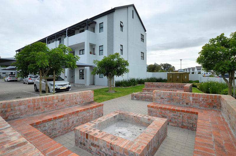2 Bedroom Property for Sale in Brackenfell South Western Cape